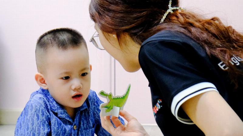 Tầm quan trọng của tư duy phản biện cho trẻ 13 tuổi